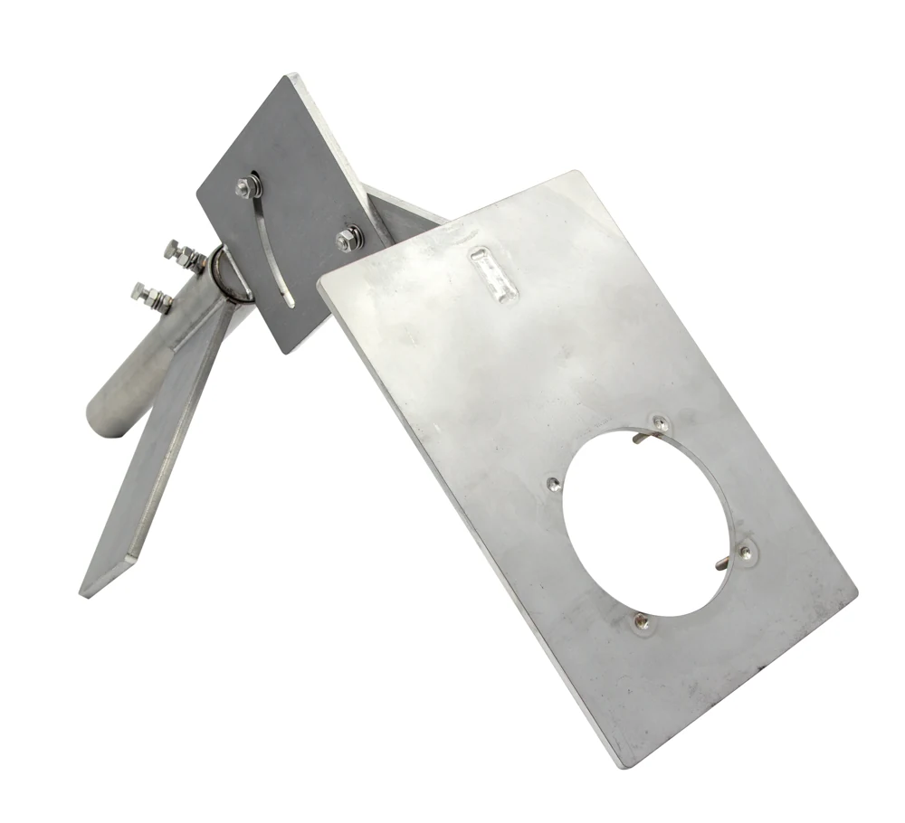 Universal mounting bracket